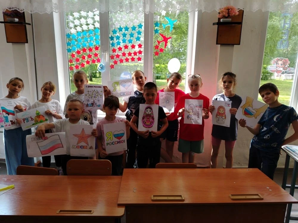 Всероссийская акция Окна России🕊🇷🇺

⚡️Активисты Движения Первых соместно с Орлятами России нашей 
