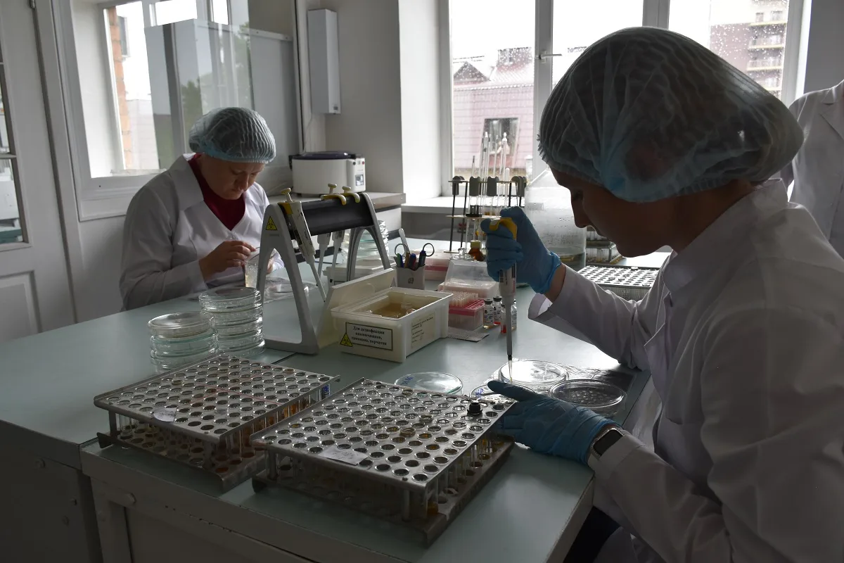 🔬Республиканской ветеринарной лаборатории в этом году исполняется 95 лет!

Становление системы вете
