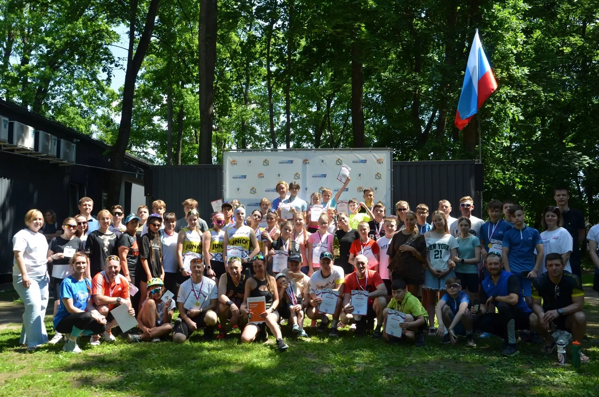 Дорогие друзья!🇷🇺🇷🇺🇷🇺
Состоялись чемпионат и первенство Курской области по лыжероллерам.
На ст