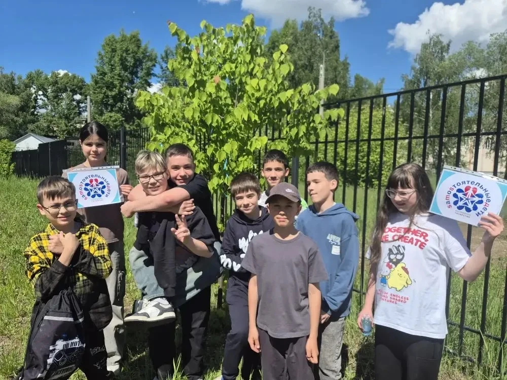 Отряд СМС-дети «МБОУ Школы 4️⃣9️⃣» провел социальную акцию «Россия без табака». 

Ребята вышли на ул