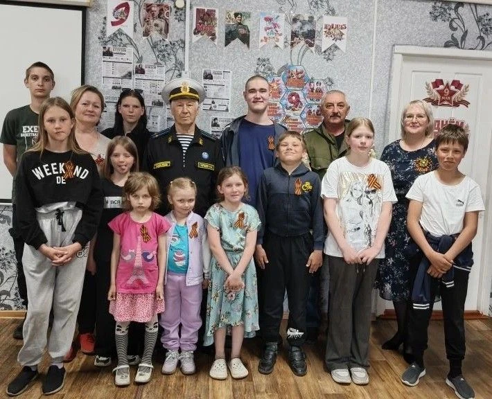 «Есть такая профессия – Родину защищать!»
В Комплексном центре Мамонтовского района состоялось патри