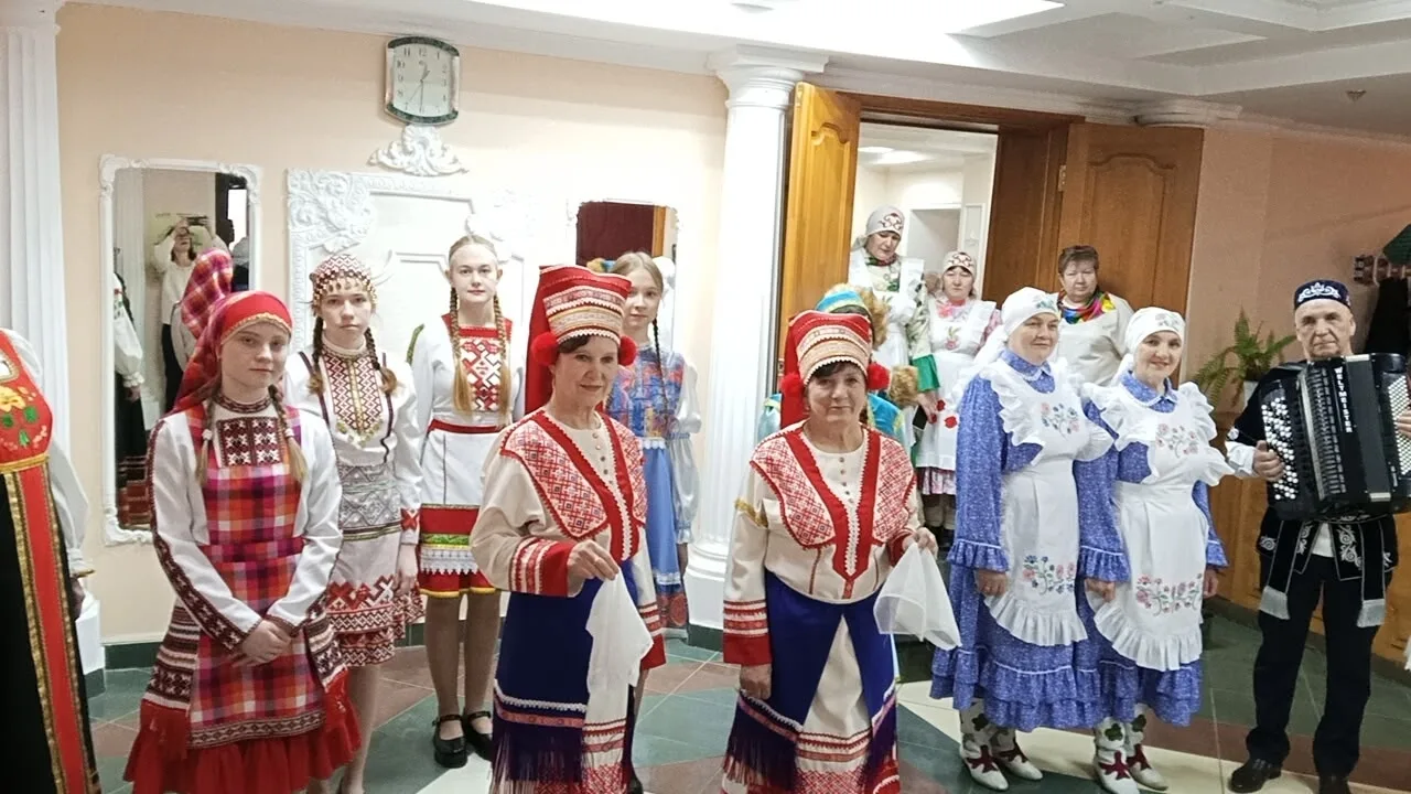 Уважаемые друзья!
В День России (12 июня) пройдет Всероссийская акция «Надень народное на День Росси