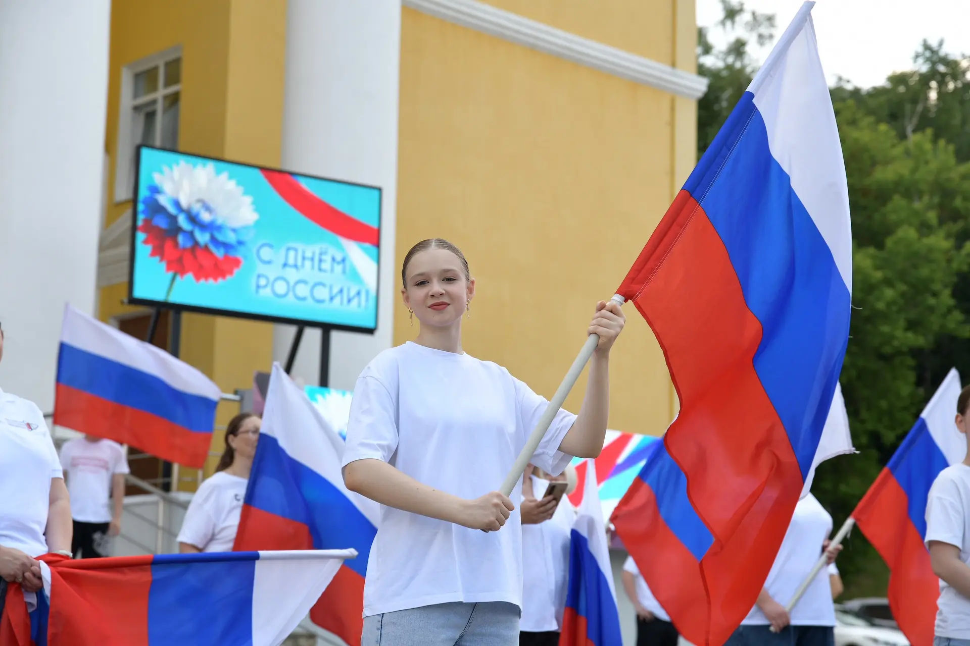Нам силу дает наша верность Отчизне. Так было, так есть и так будет всегда!

🇷🇺 С этих слов хочетс