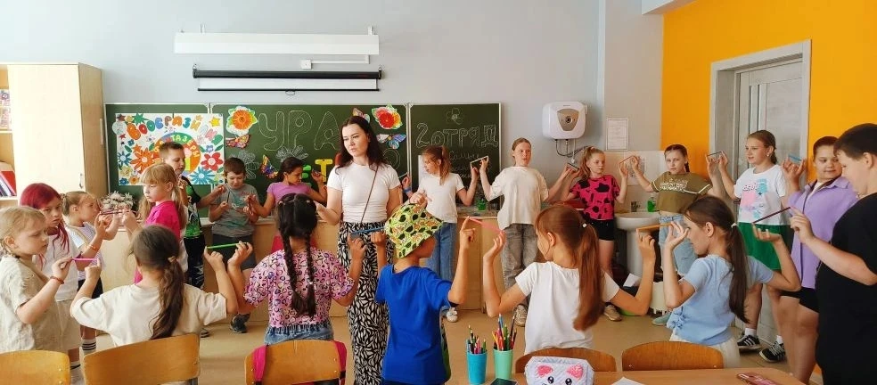 Законы дружбы: как мы учимся  быть командой!
В лагере проходят  психологические тренинги «Законы дру