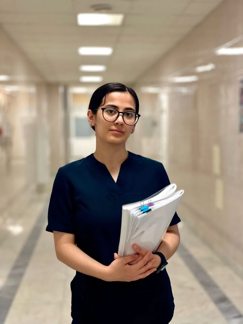 🏥 Путь в медицину: история молодой медицинской сестры🩺

Джумаева Жасмина выбрала медицину, потому 