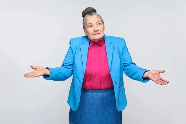 В Хабаровске бабушка ограбила туриста на Воронежской

68-летняя пенсионерка с криминальным прошлым (