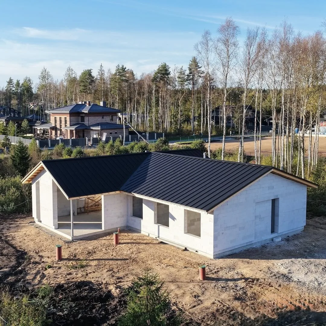 Популярный одноэтажный дом 🏡

Проект, который все чаще выбирают наши заказчики.
Почему мы советуем 
