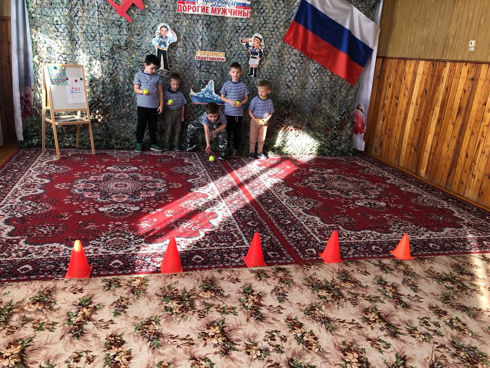 С Днем Защитника Отечества ,дорогие наши мужчины !!!