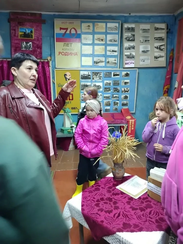 «Лучик творчества» -под таким названием прошёл 2 день пришкольного лагеря.

Нашим юным исследователя