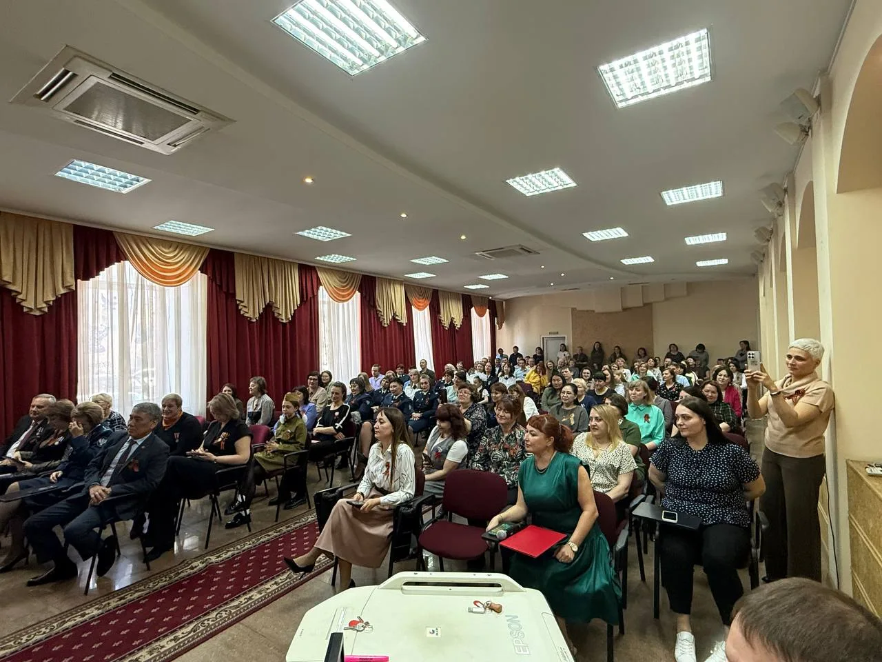 В УФК по Забайкальскому краю прошел праздничный концерт «Наследники Победы»

7 мая 2026 года прошел 
