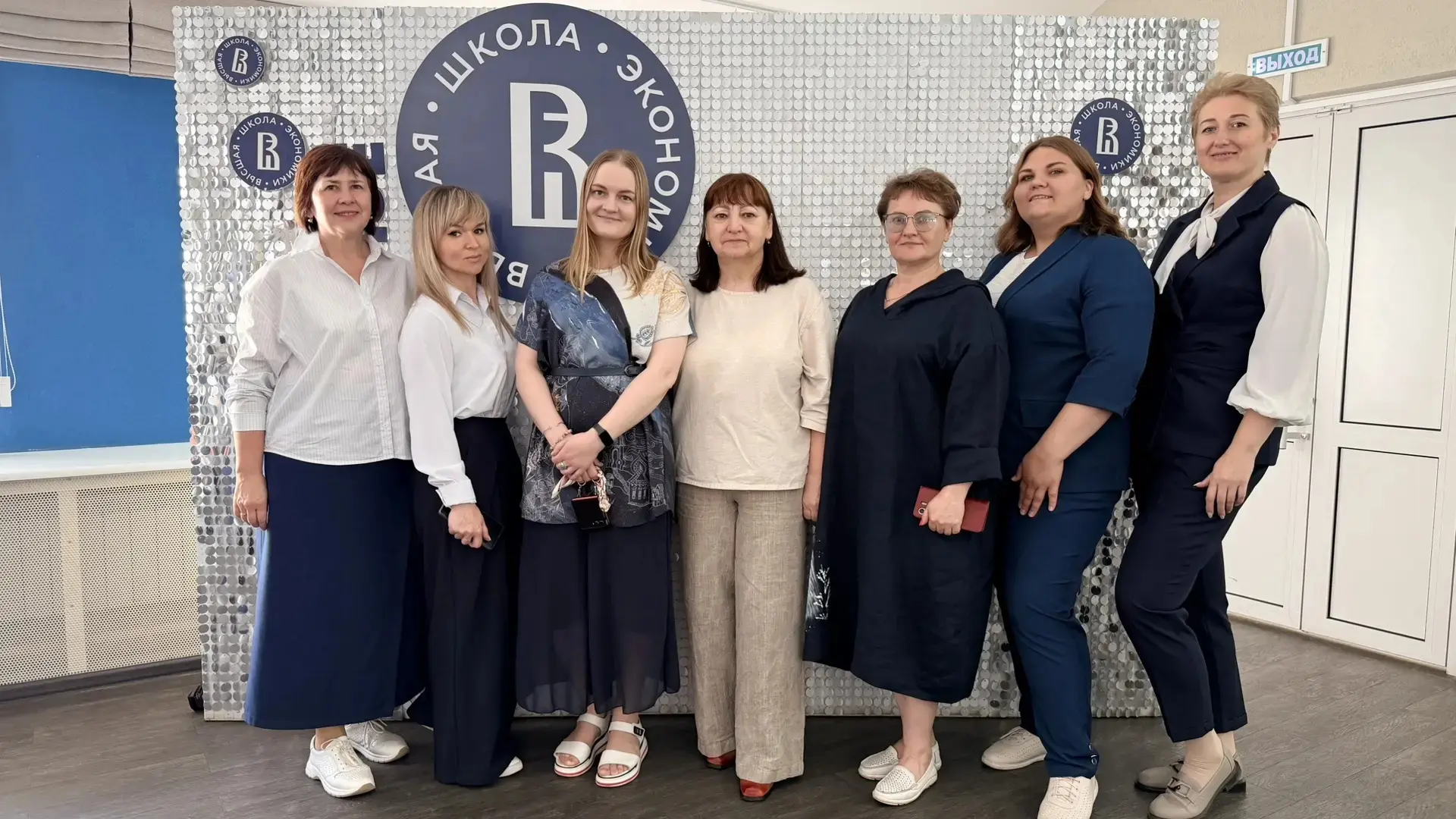Сегодня наша школа стала участником VI конференции «Читающая школа», которая прошла в нижегородском 