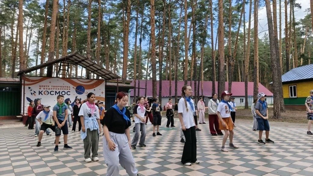 Сегодня в лагере прошёл мастер-класс по хореографии и современным танцам. 💃✨

Его провела педагог д