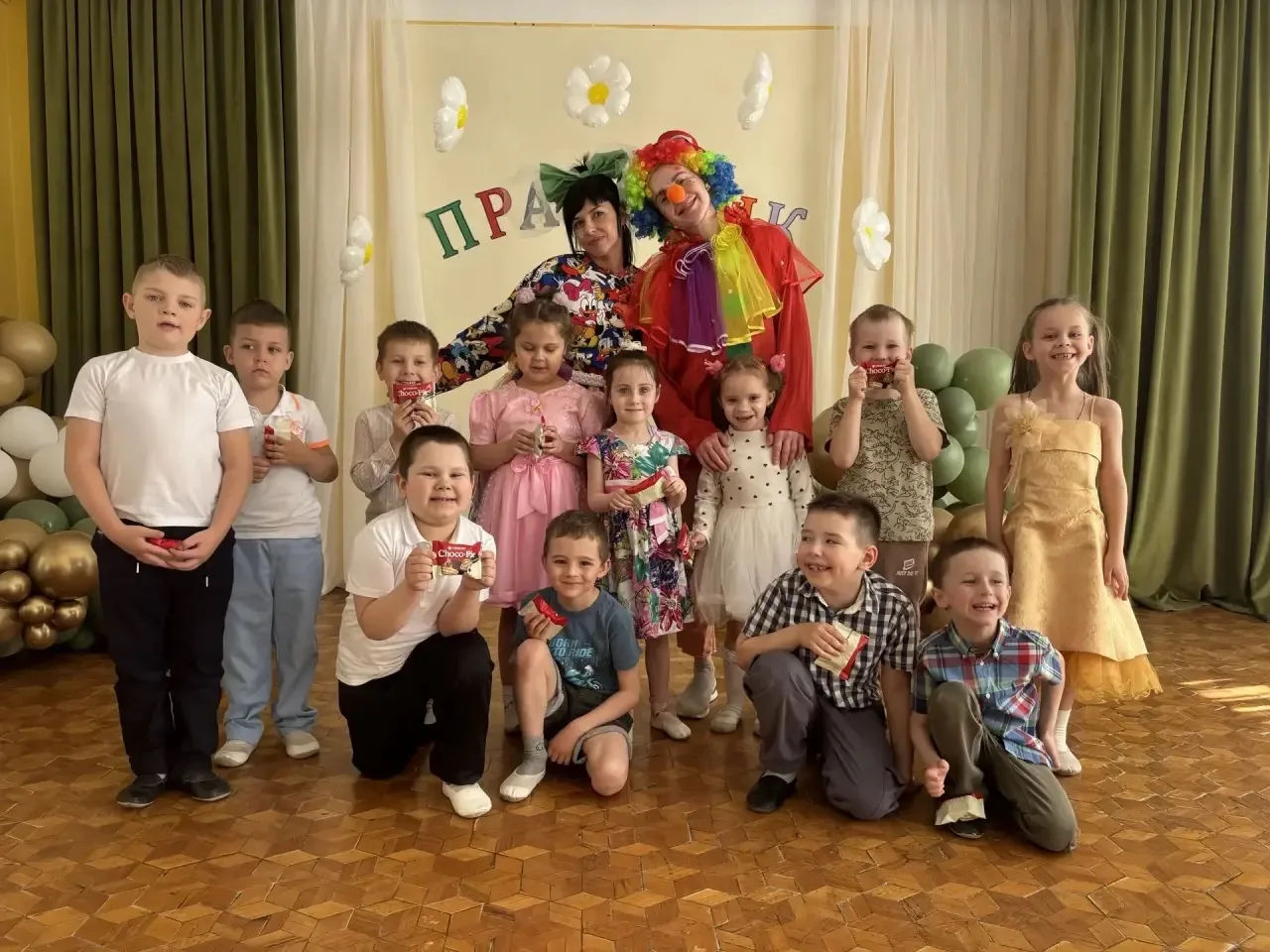 1 ИЮНЯ - ДЕНЬ ЗАЩИТЫ ДЕТЕЙ 👶🧒

В нашем детском саду прошли развлекательные мероприятия, посвященны