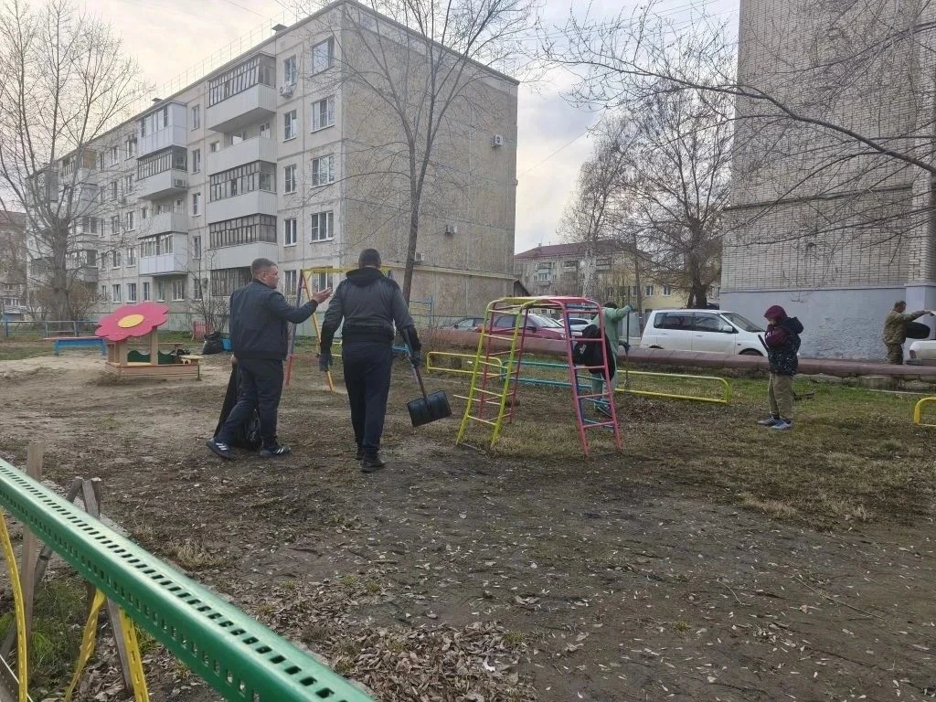 🌞Традиционные весенние субботники.🌸 Многоквартирный дом № 105 по ул. Томина в управлении ООО «Стар