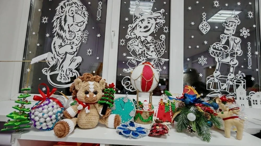 🌲Чудеса на ветке: Голосуем за самую волшебную игрушку! 

📣Дорогие родители, бабушки, дедушки и все