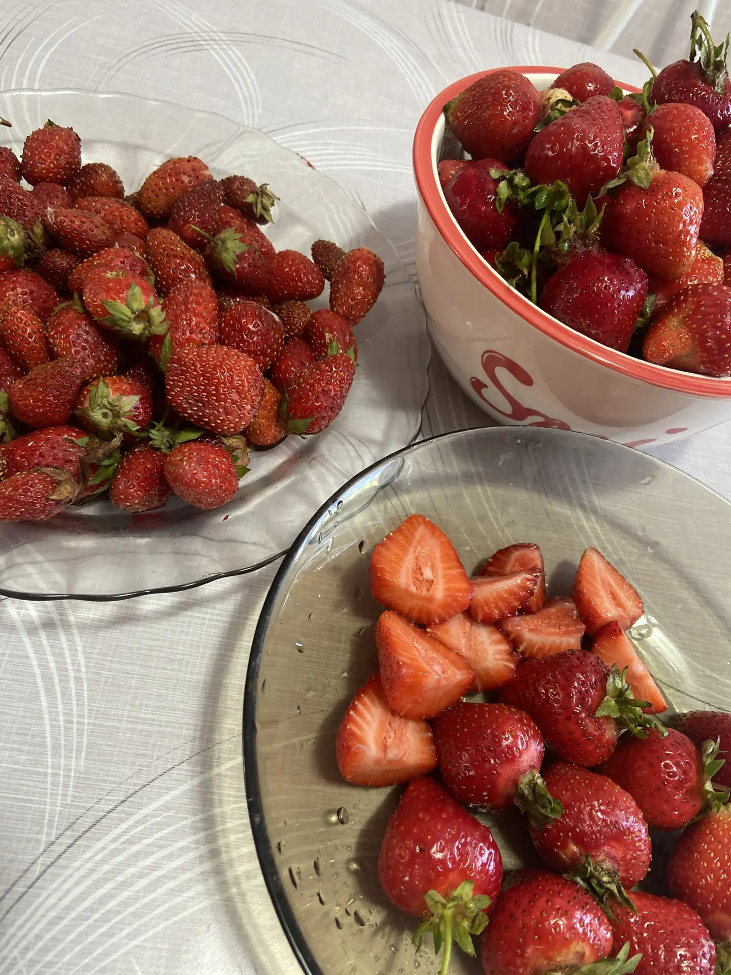Делаю заказы 🤗
Клубники море, если кто желает, могу взять еще заказа 2 на сегодня 😋