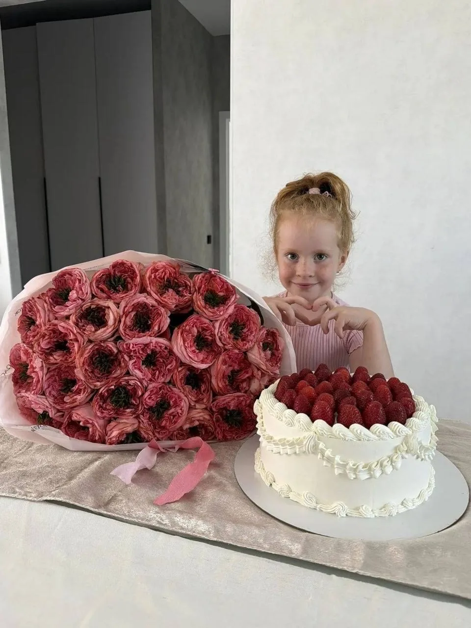 Спасибо за такую обратную связь ❤️

Нам очень приятно получать ваши отзывы и видеть, что наши торты 