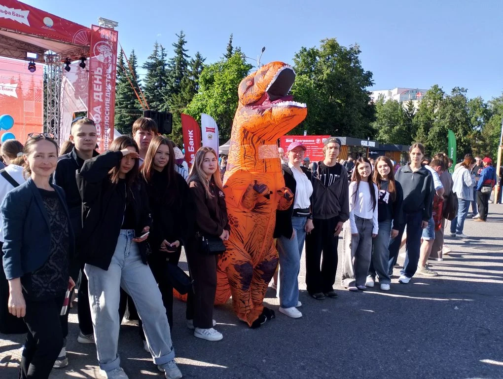 🚴🚴‍♀️🚴‍♂️ Суббота в нашем городе стала днем концентрации велокультуры в парковых зонах города и н