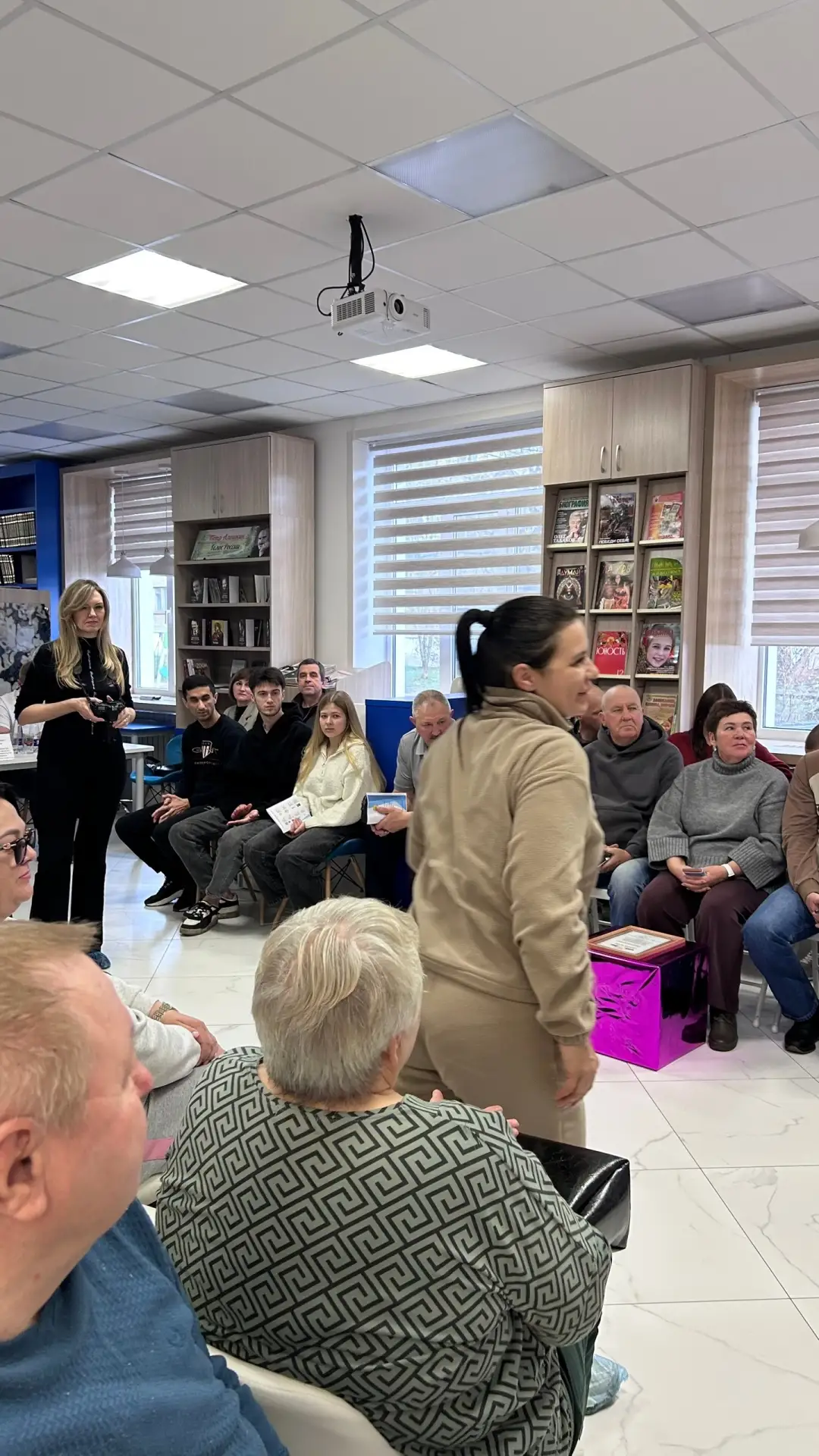 БИБЛИОТЕКА КАК ДЕЛОВАЯ ПЛОЩАДКА
Доброй традицией стало проведение ежегодных конференций предпринимат