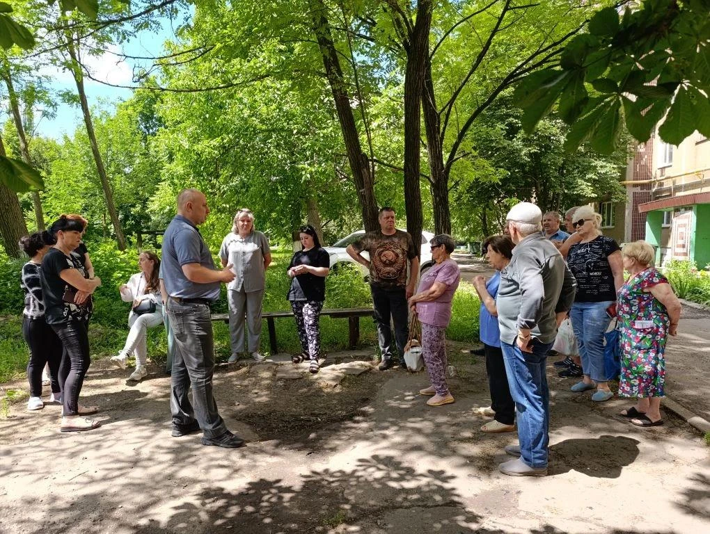 17 июня руководитель Управы Советского внутригородского района Сергей Савельев провел встречу с граж