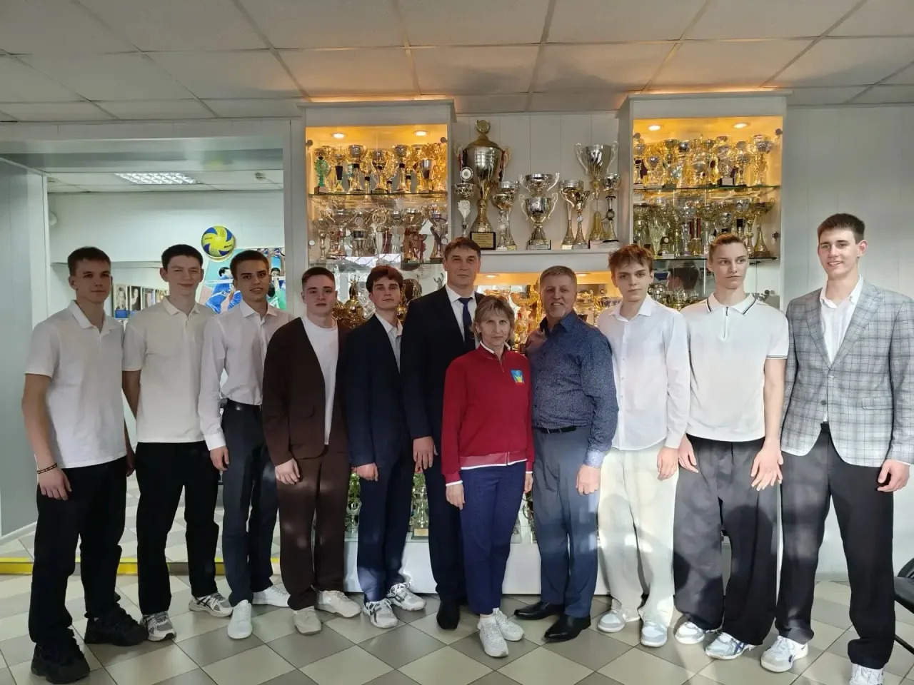 🏐💫Выпускной — 2026
15 мая в спортивной школе олимпийского резерва «Старт» прошли мероприятия, посв