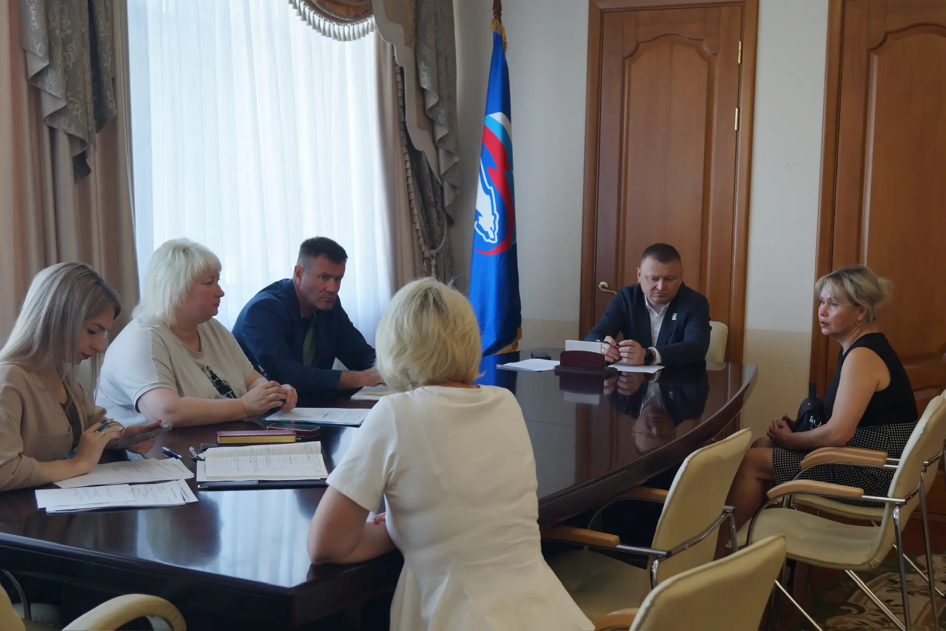 Продолжаем серию добрых дел вместе с партией «Единая Россия».

На личном приеме встретился с Ириной 