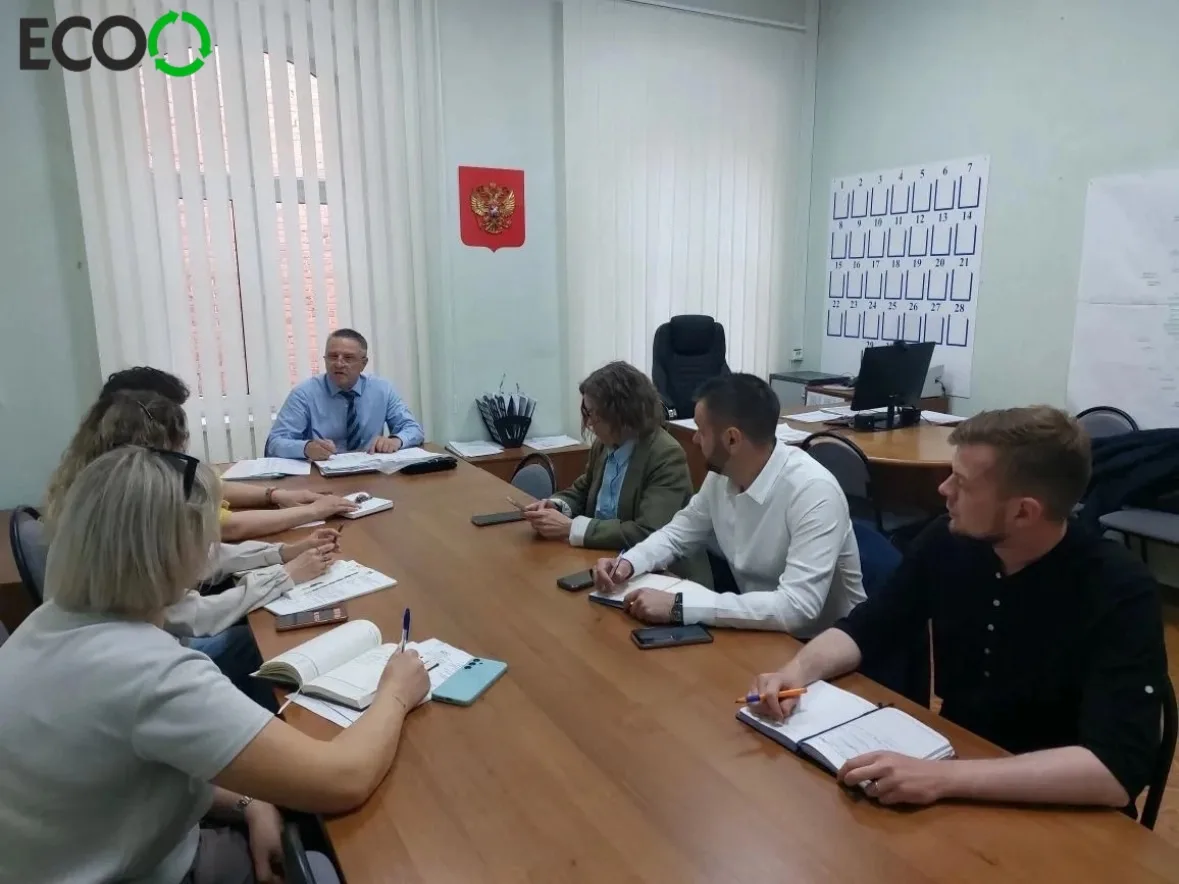 В рамках плановой работы по развитию системы ТКО специалисты АО «ЕСОО» провели рабочие совещания в Б