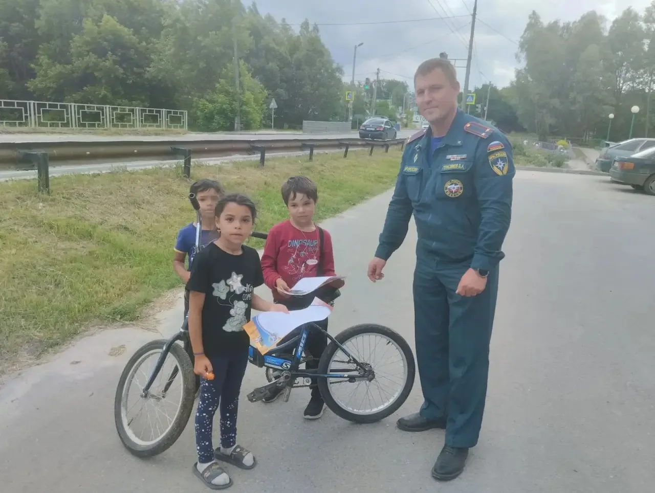 Безопасное лето — начинается с правил!

Дорогие друзья! С наступлением весенне-летнего периода тради