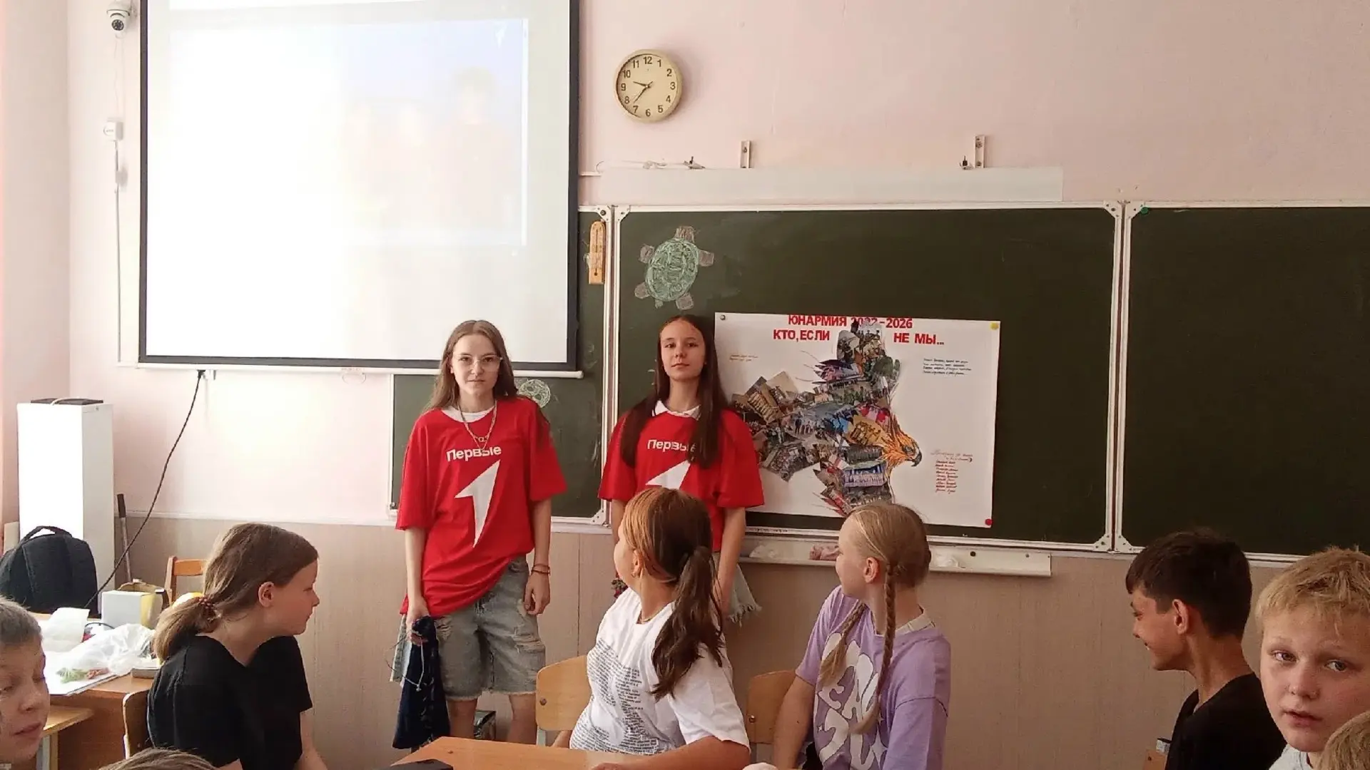 Молодость — это не только цифра в паспорте, это состояние души, дерзкие мечты и бесконечный драйв! �