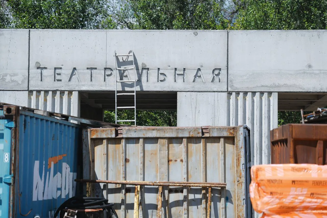 Принял участие в выездном совещании с губернатором Самарской области Вячеславом Андреевичем Федорище