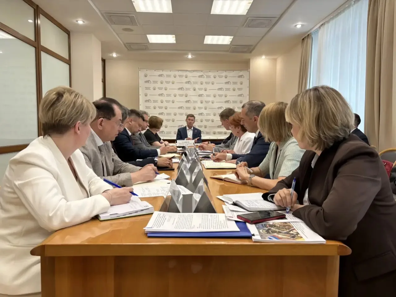 Провели оперативное совещание с департаментами аппарата
Правительства Республики
Башкортостан, замес
