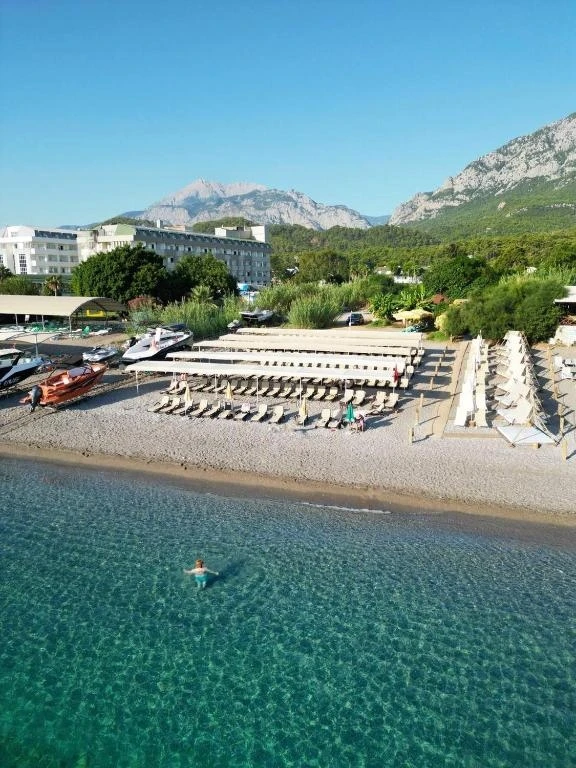 Для отдыха без детей в Турции - уютный отель DG Hotels Rose Resort в Кемере с концепцией Adults Only