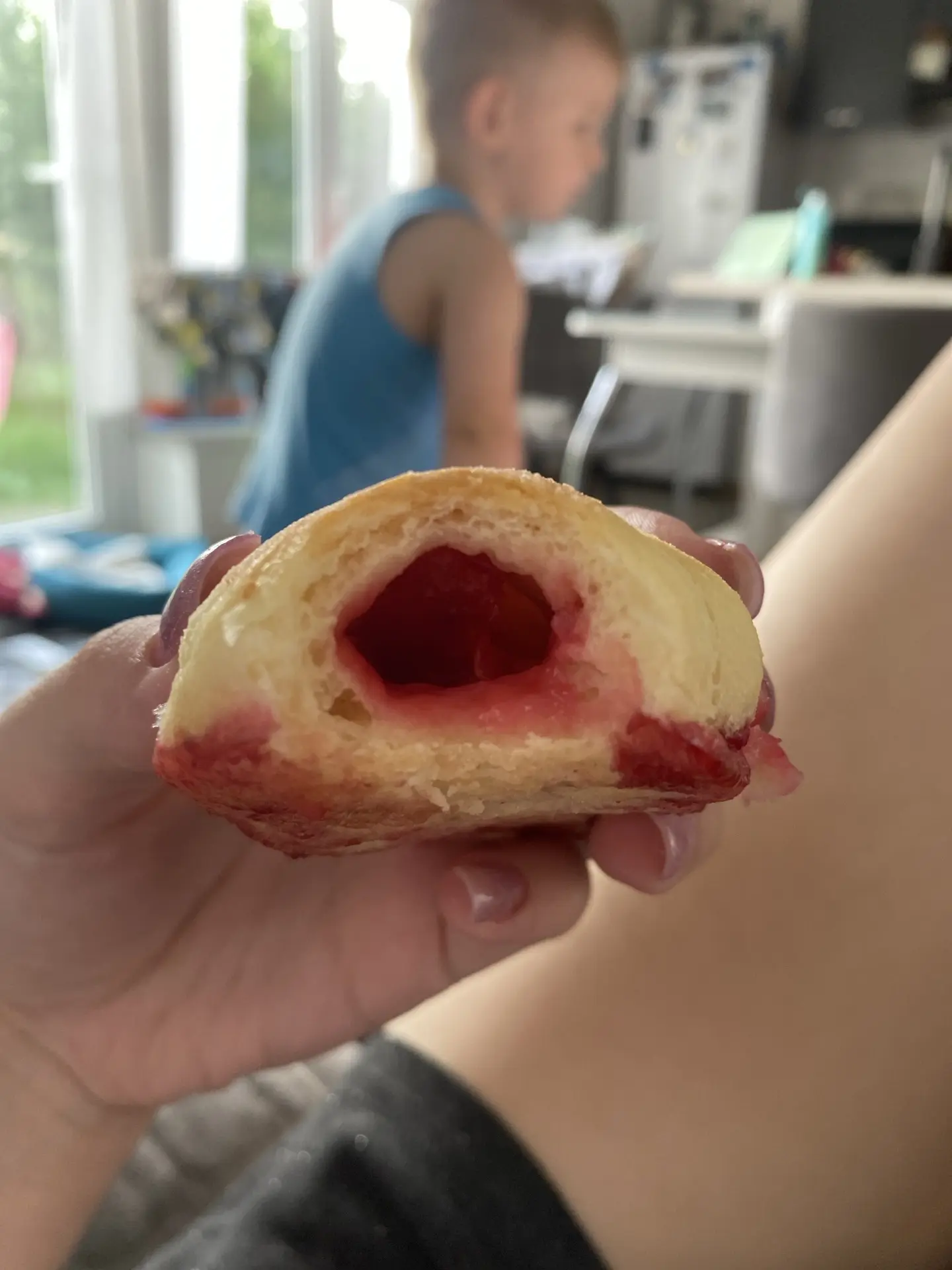 Мама у Насти работает поваром 😍