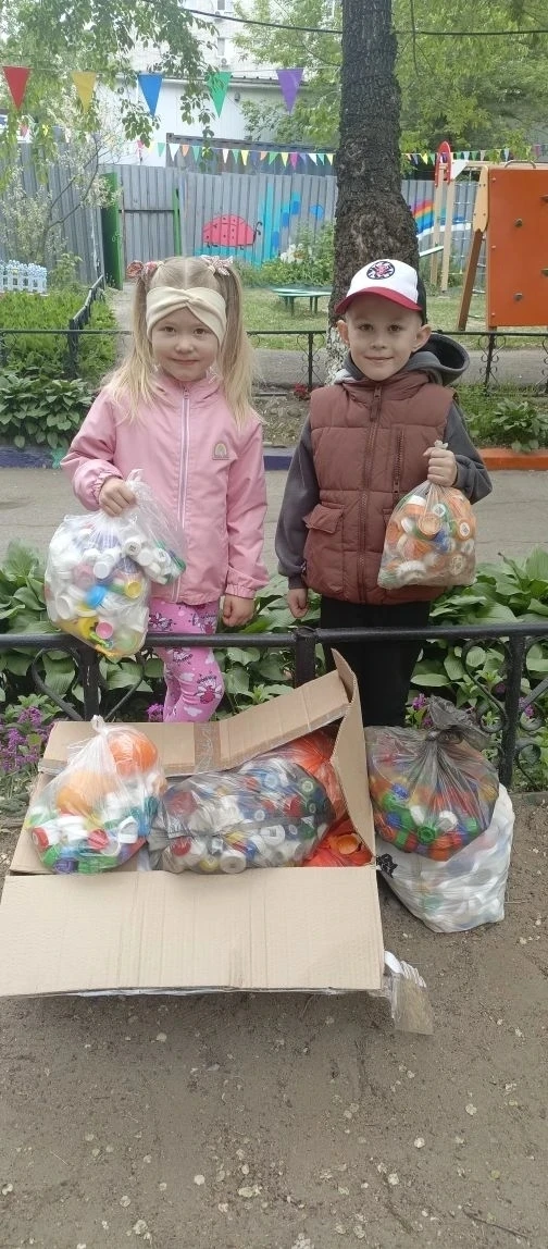 В рамках экологической кампании «Хабаровск За раздельный мусор" в нашем детском саду стартовала экол