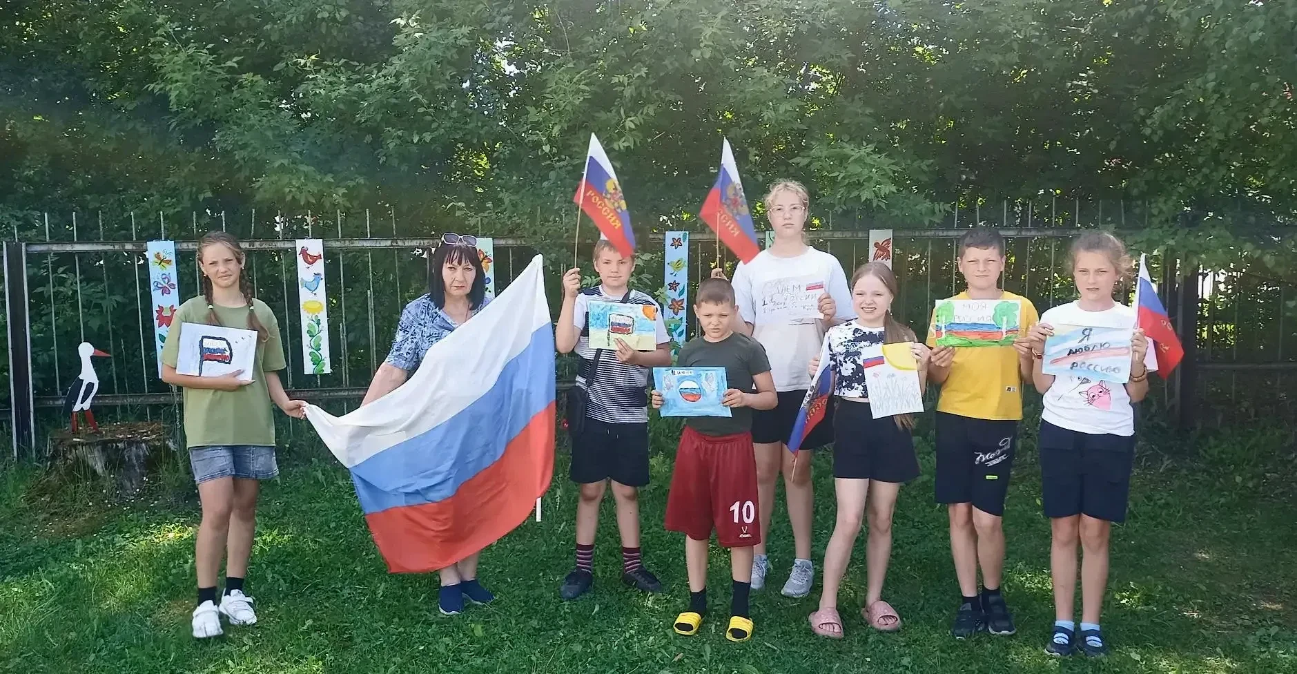 В нашем центре прошла тематическая неделя «Моя Россия», посвящённая Дню России!🇷🇺

Каждый день был