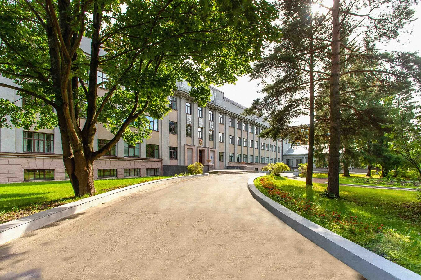 🇷🇺В честь Дня России мы присоединяемся к флешмобу #МестоСилы и делимся тем, что нас вдохновляет.

