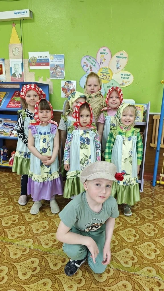 В рамках Года единства народов России педагоги детского сада знакомят детей с традиционными играми н