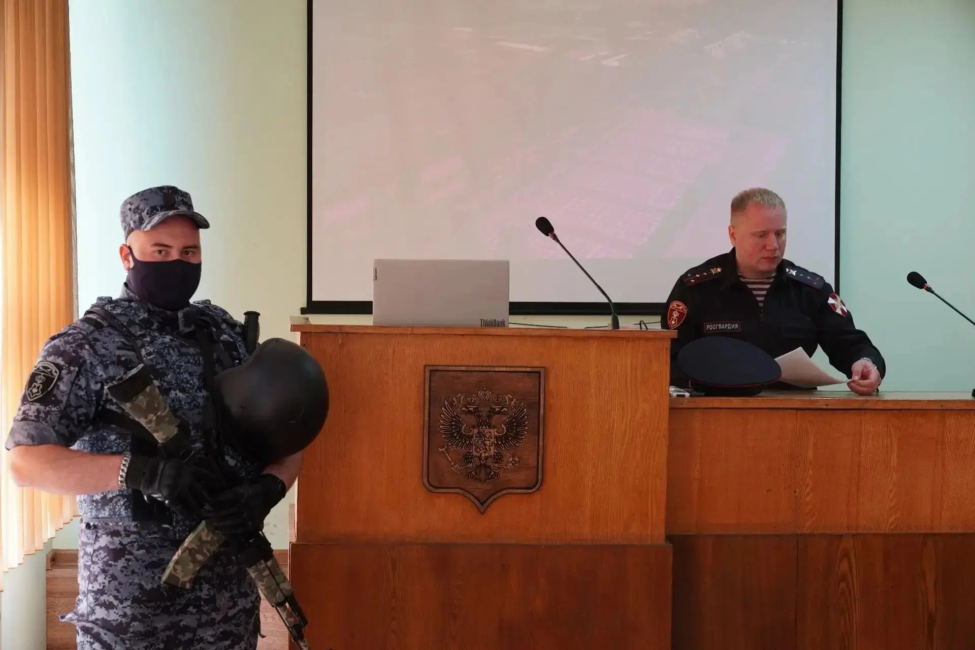 4 июня

В Новомосковском институте РХТУ им. Д.И. Менделеева прошла встреча с представителями Федерал