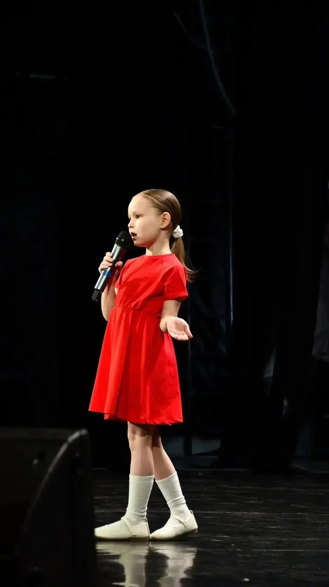 🎉 10 мая 2026 года наша воспитанница из группы «Почемучки» 👧📚 и участница Клуба «АКЦЕНТ» 🎭✨ — Ра