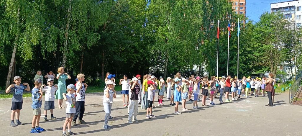 День 6 в лагере «Солнечный»: заряд бодрости и большое путешествие!

Шестой день пребывания в пришкол