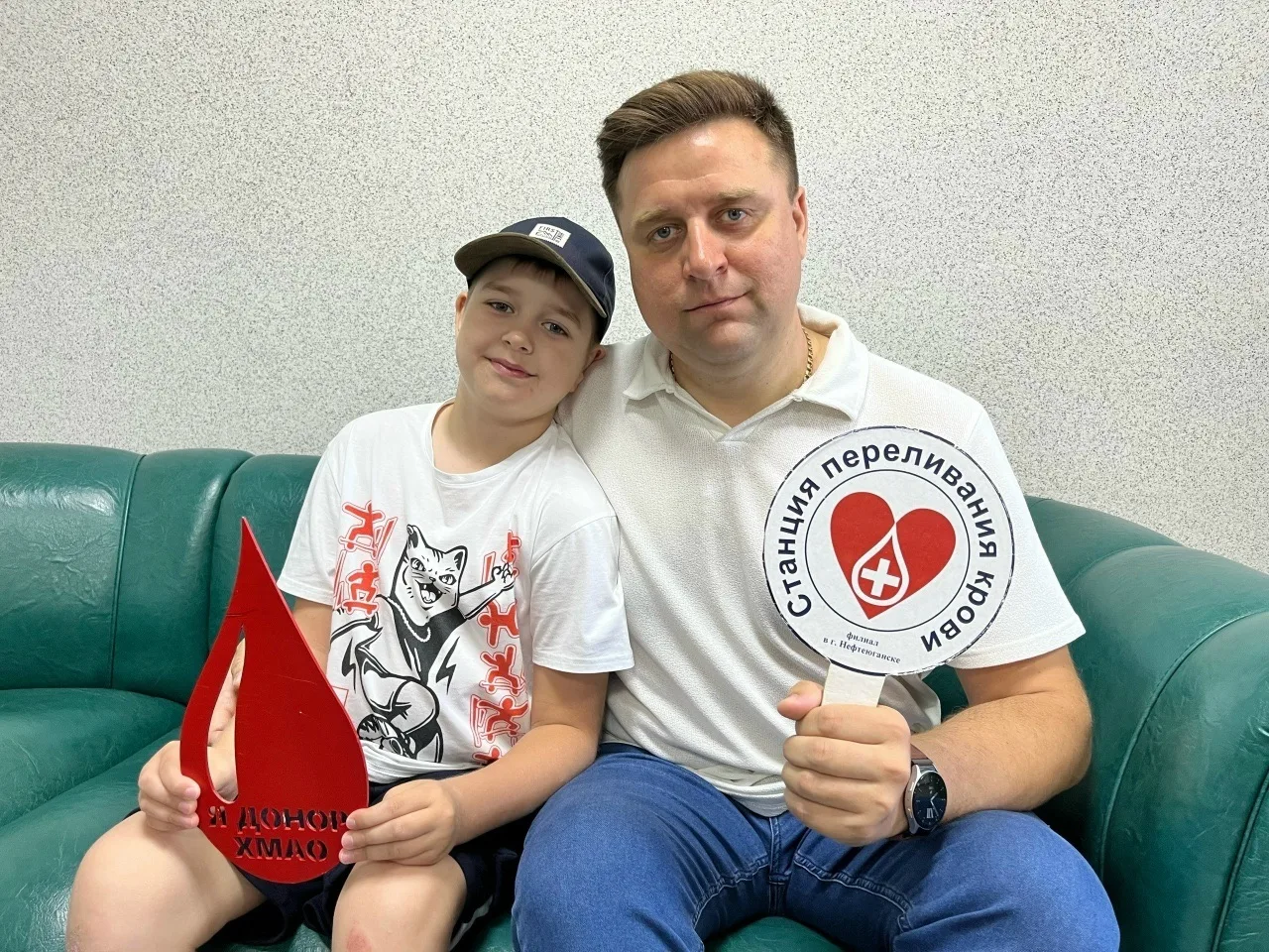 😎Владимир и Тимофей Чеберяк передают #ДонорскийПривет из солнечного Нефтеюганска:
"Дорогие друзья, 