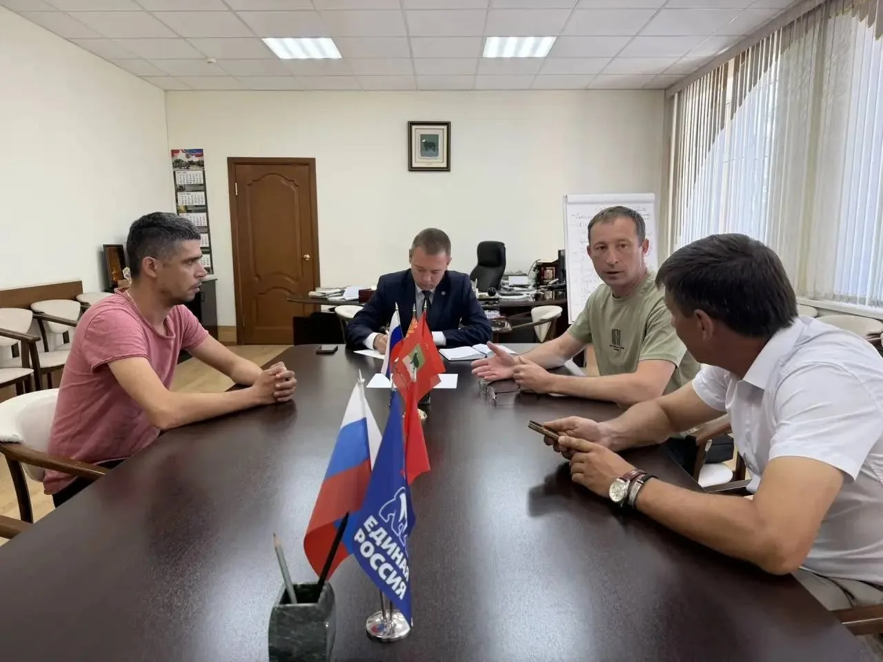 Быть надёжным и крепким тылом для наших героев — святой долг!🇷🇺

Продолжаем оказывать всестороннюю