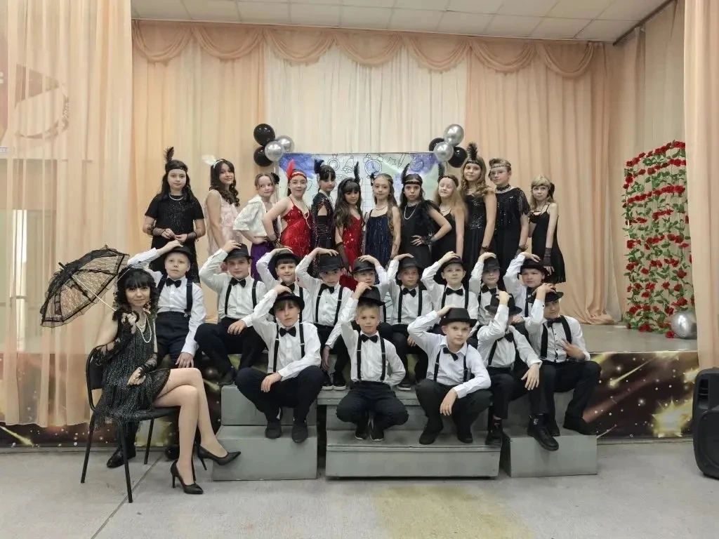 Миссия «Начальная школа» выполнена! ✨

Наши четвероклассники официально перешли на новый уровень! В 
