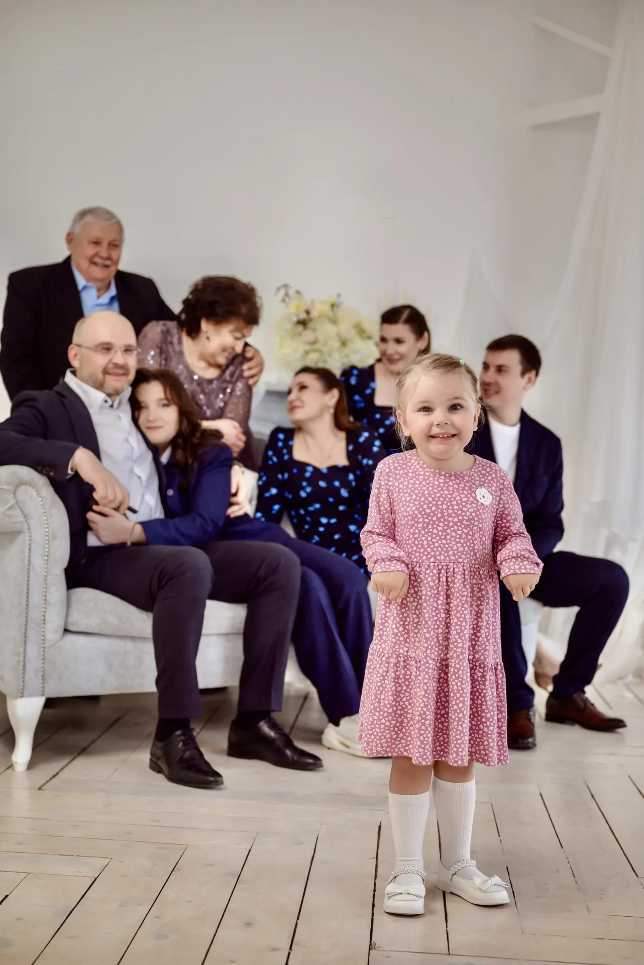 С Днем семьи, любви и верности!

Друг друга храните во все времена. Живите в ладу и гармонии. И пуст