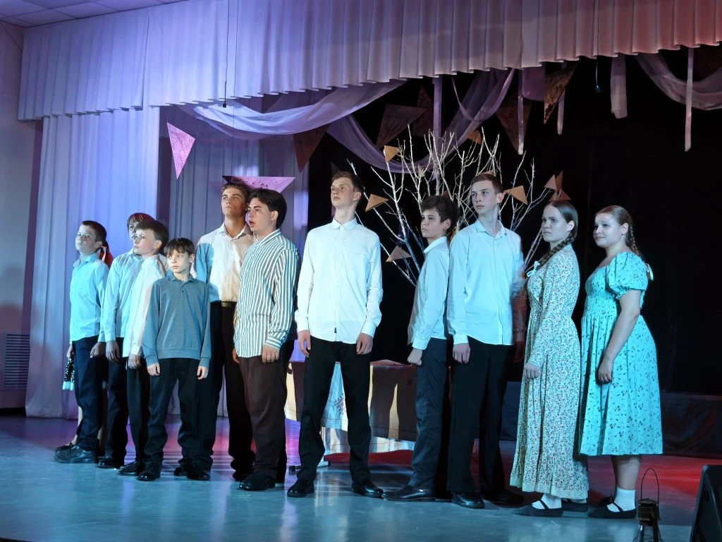 «Будем Помнить — Будем Жить»: урок мужества в Мостовской ДШИ 🕊️🎭

В Мостовской детской школе искус