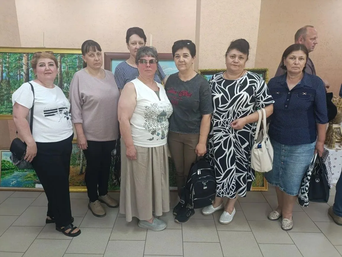 Сотрудники Сосновоборской участковой больницы посетили областной фестиваль национальных культур "Вен