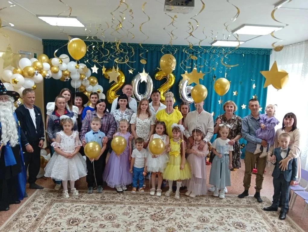 🎈29 мая в нашем детском саду прошёл Выпускной бал☀️🌈💐👭📚💼.🫶🏼В этот день ребята  подготовили п