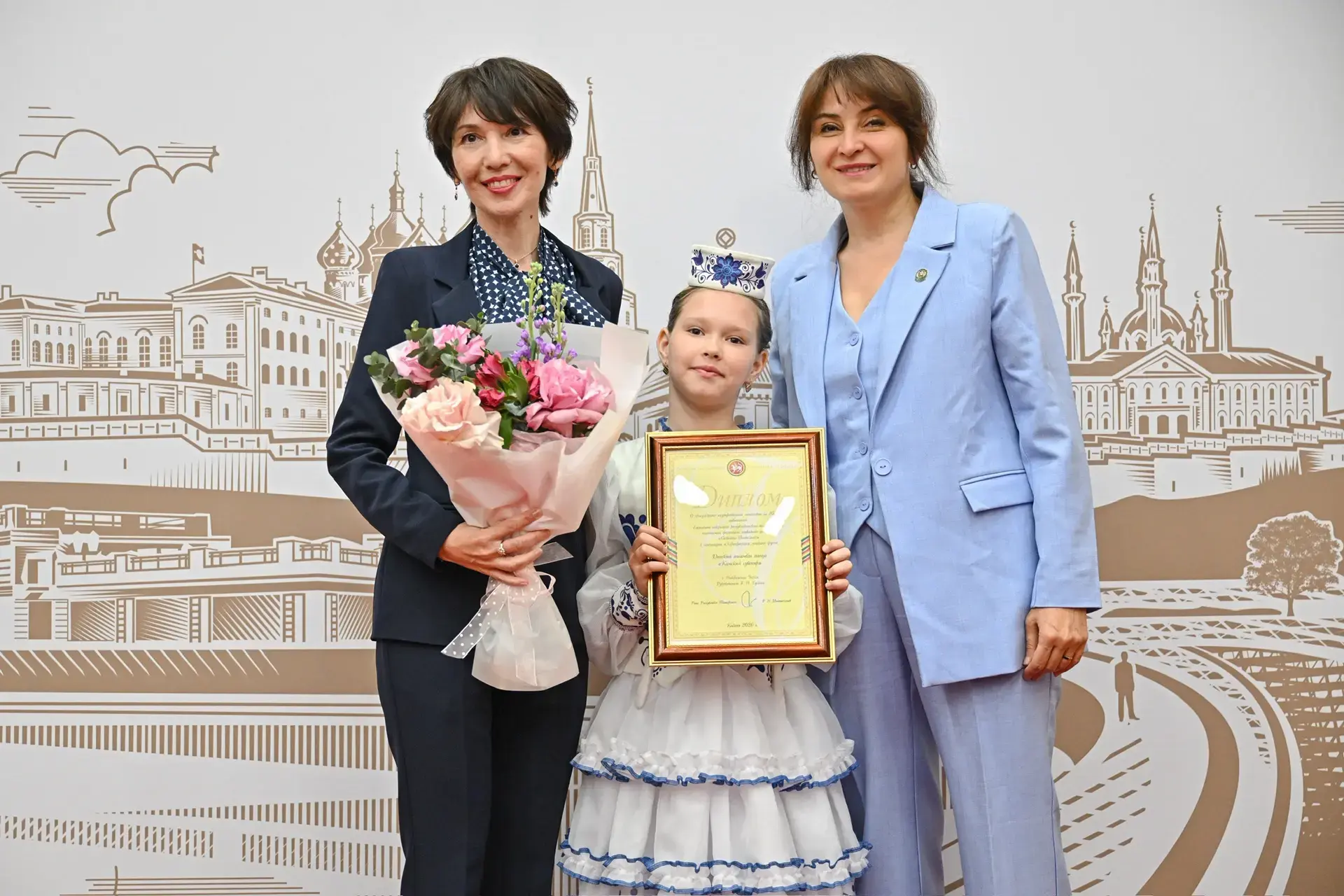 ✨ 1 июня в Казани традиционно чествовали таланты. В 21-й раз прошла церемония вручения специальных г