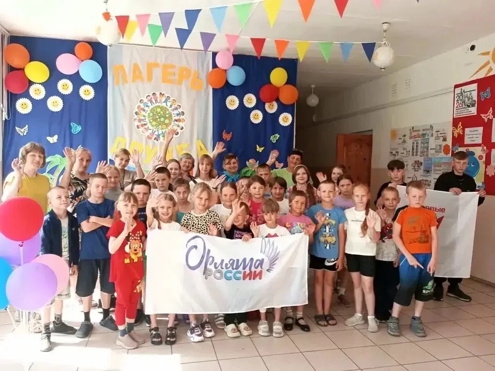 С началом каникул в пришкольных лагерях Ижморского округа стартовала летняя оздоровительная кампания