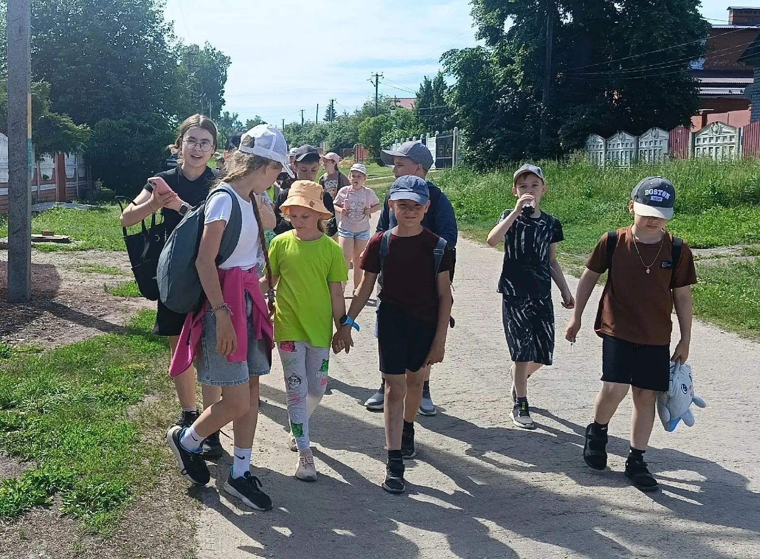 🎶🌳С ПЕСНЕЙ ВЕСЕЛО ШАГАТЬ ПО ПРОСТОРАМ!🌳🎶

🇷🇺В рамках Всероссийской акции «Родиной горжусь», по